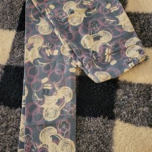 Lularoe Disney edition leggings